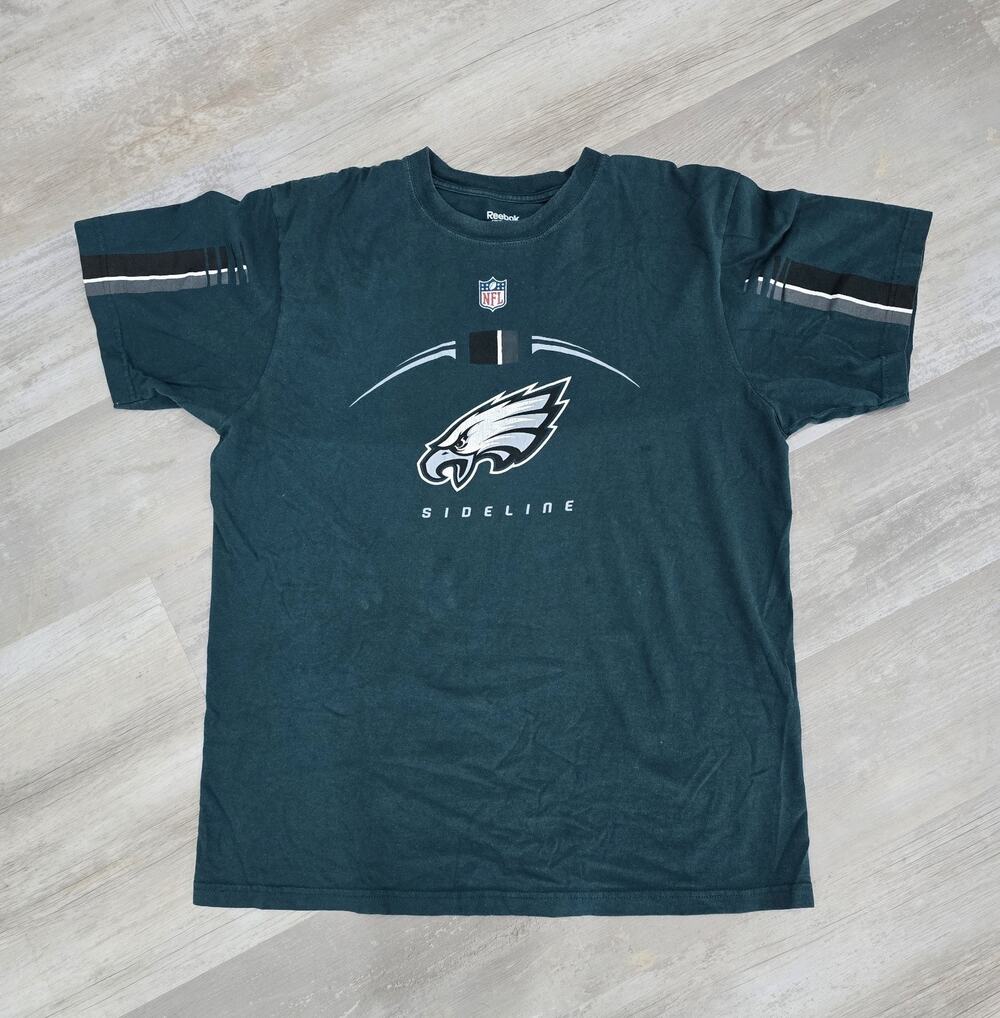 Reebok Sideline Philidelphia Eagles NFL TShirt Men's XL - VINTAGE